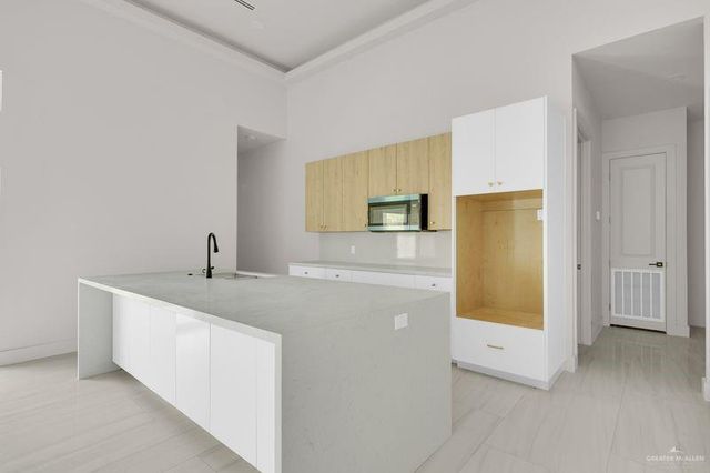 2309 Trinity Avenue, Mcallen, TX 78504