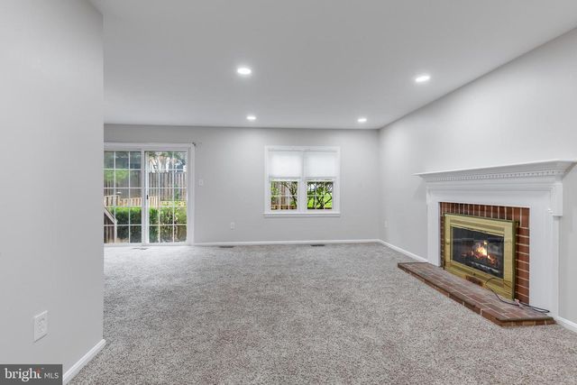 9911 FINIAN CT, Vienna, VA 22181