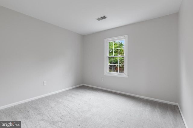9911 FINIAN CT, Vienna, VA 22181