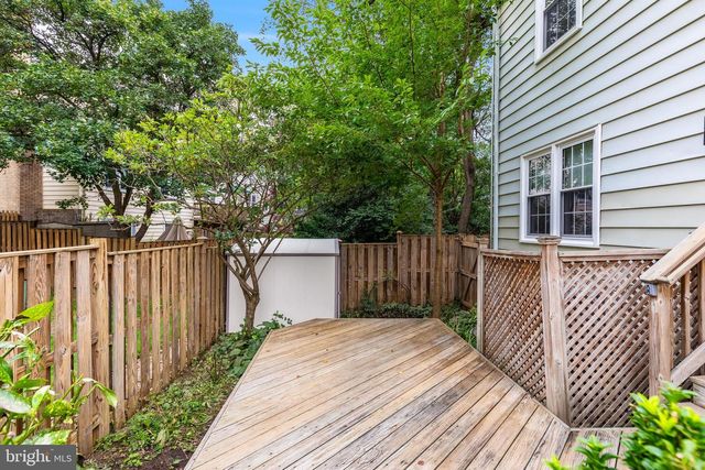 9911 FINIAN CT, Vienna, VA 22181