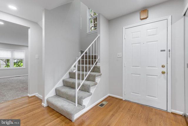 9911 FINIAN CT, Vienna, VA 22181