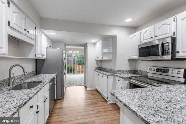 9911 FINIAN CT, Vienna, VA 22181