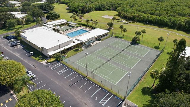 12 Vista Gardens Trail 104, Vero Beach, FL 32962