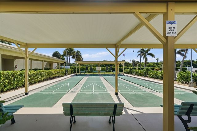 12 Vista Gardens Trail 104, Vero Beach, FL 32962