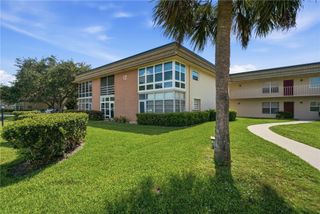 12 Vista Gardens Trail 104, Vero Beach, FL 32962