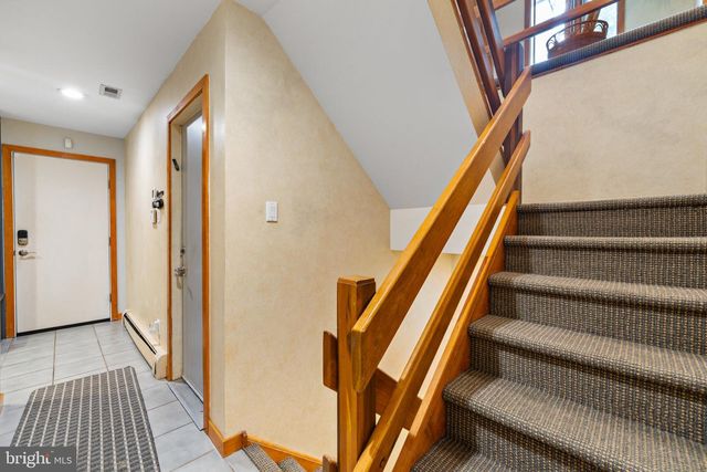 502 LONG LN, Huntingdon Valley, PA 19006
