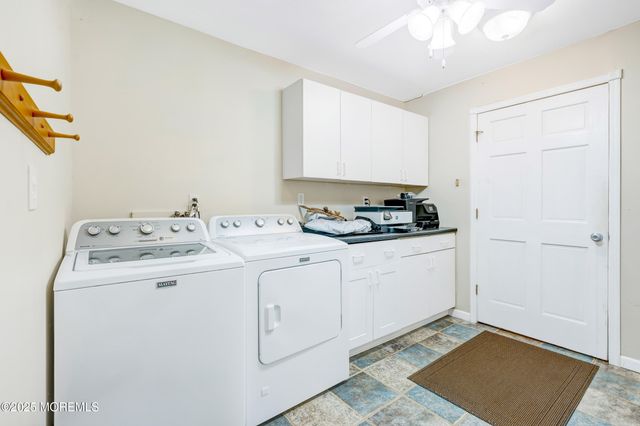 4 Brooke Street, Oakhurst, NJ 07755