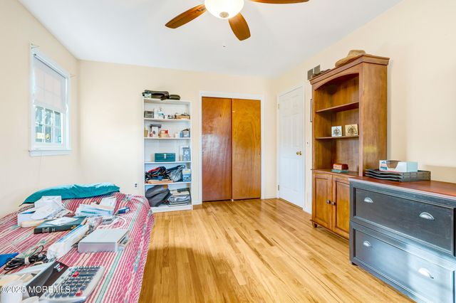 4 Brooke Street, Oakhurst, NJ 07755