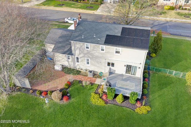 4 Brooke Street, Oakhurst, NJ 07755