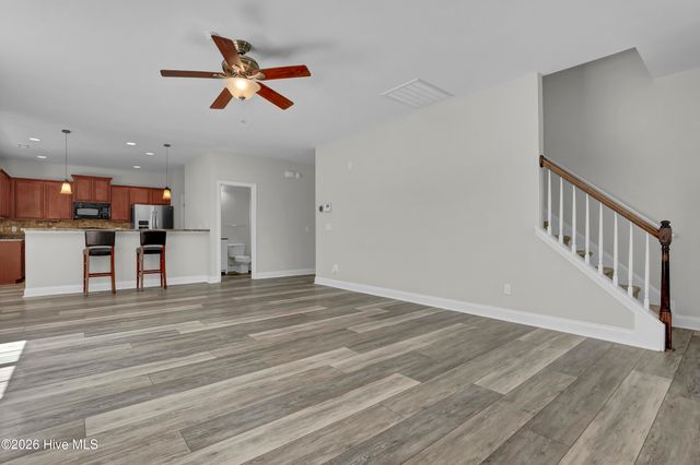 676 Majestic Oaks Drive, Hampstead, NC 28443