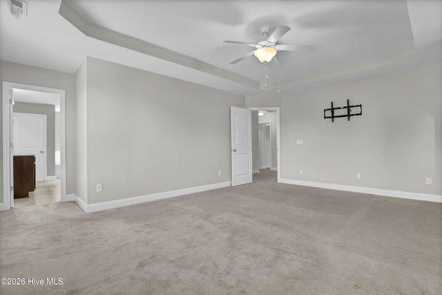 676 Majestic Oaks Drive, Hampstead, NC 28443