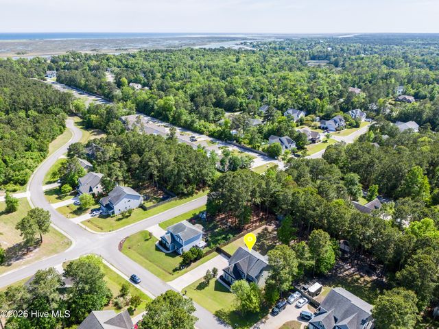 676 Majestic Oaks Drive, Hampstead, NC 28443