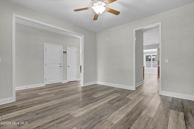 676 Majestic Oaks Drive, Hampstead, NC 28443