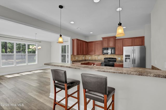 676 Majestic Oaks Drive, Hampstead, NC 28443