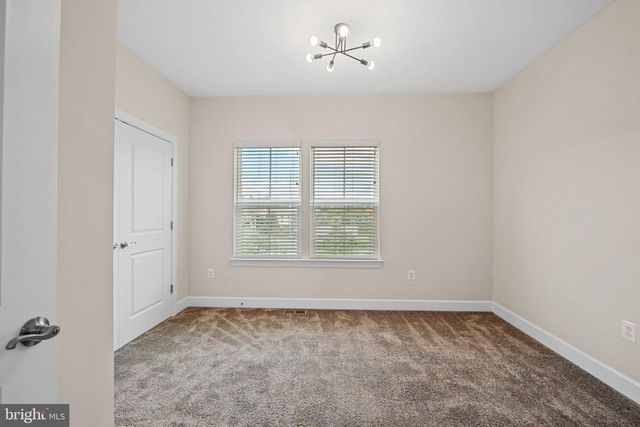 287 PHOENIX DR, Upper Marlboro, MD 20774