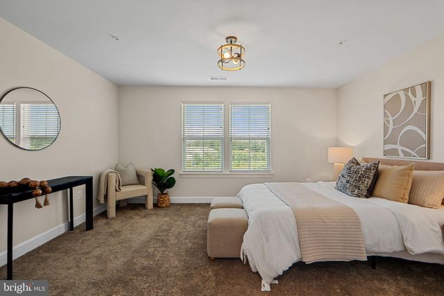 287 PHOENIX DR, Upper Marlboro, MD 20774