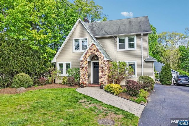243 Lincoln Avenue, Ridgewood, NJ 07450