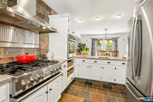 243 Lincoln Avenue, Ridgewood, NJ 07450