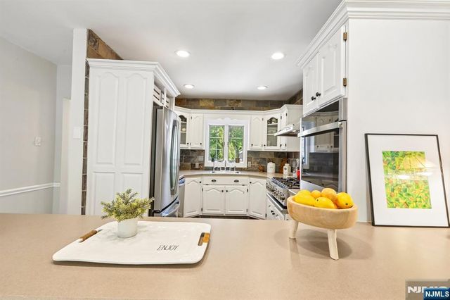 243 Lincoln Avenue, Ridgewood, NJ 07450