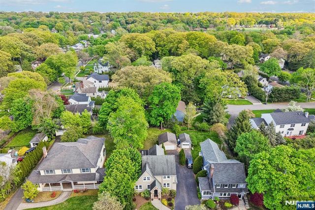 243 Lincoln Avenue, Ridgewood, NJ 07450