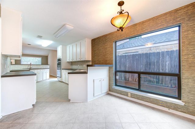 2122 Woodland Springs Street, Houston, TX 77077