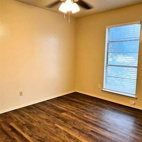 628 Taylor Court, Duncanville, TX 75137