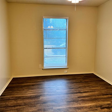 628 Taylor Court, Duncanville, TX 75137