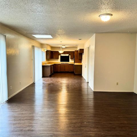 628 Taylor Court, Duncanville, TX 75137