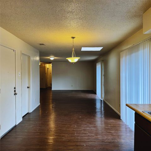 628 Taylor Court, Duncanville, TX 75137