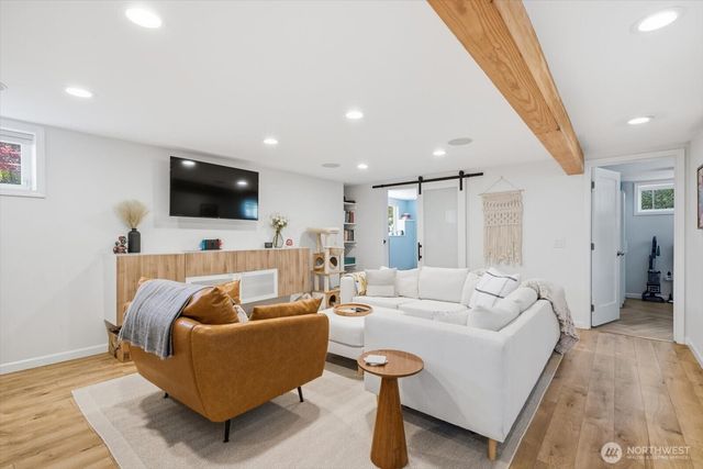 10038 13th Avenue NW, Seattle, WA 98177
