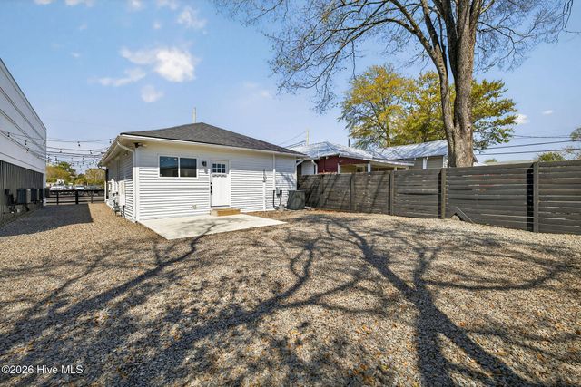 1518 Castle Street, Wilmington, NC 28401