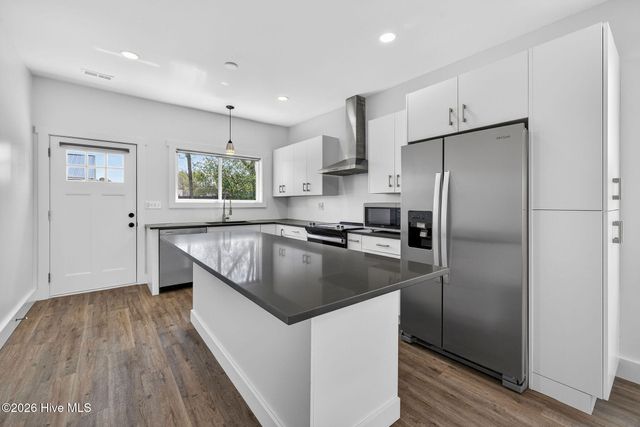 1518 Castle Street, Wilmington, NC 28401