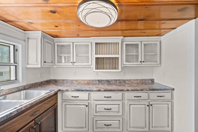 6606 Old Tullahoma Rd, Winchester, TN 37398