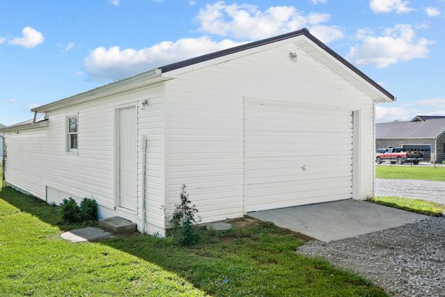 6606 Old Tullahoma Rd, Winchester, TN 37398