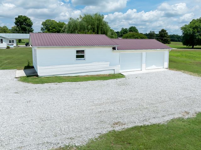 6606 Old Tullahoma Rd, Winchester, TN 37398
