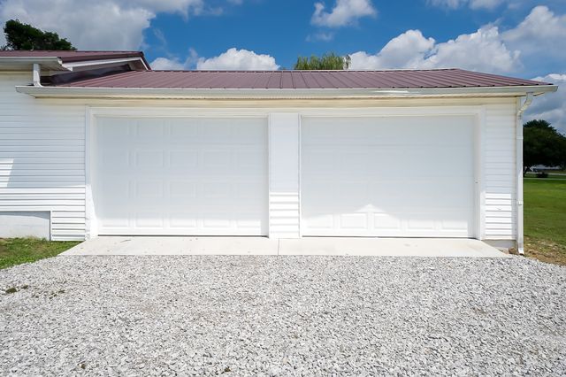 6606 Old Tullahoma Rd, Winchester, TN 37398