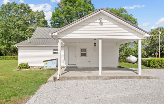 6606 Old Tullahoma Rd, Winchester, TN 37398