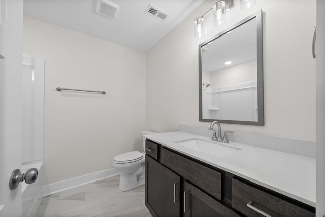 3028 Timberdale Dr, Clarksville, TN 37042