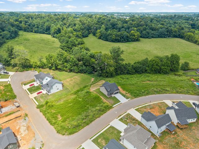 3028 Timberdale Dr, Clarksville, TN 37042