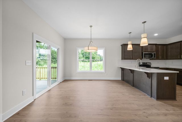 3028 Timberdale Dr, Clarksville, TN 37042