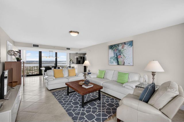 3000 N Ocean Avenue, Riviera Beach, FL 33404