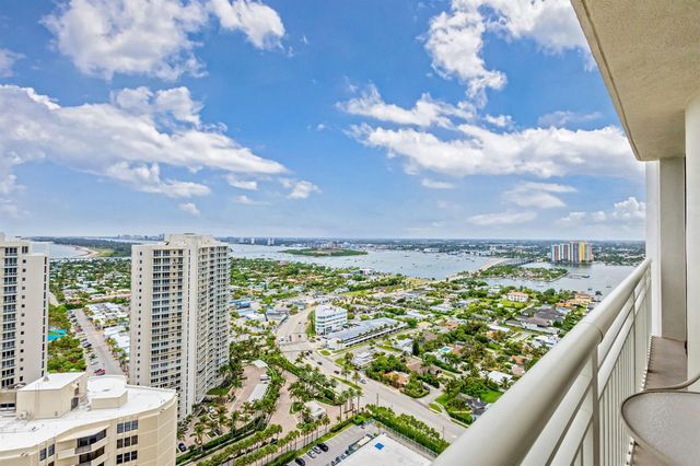 3000 N Ocean Avenue, Riviera Beach, FL 33404
