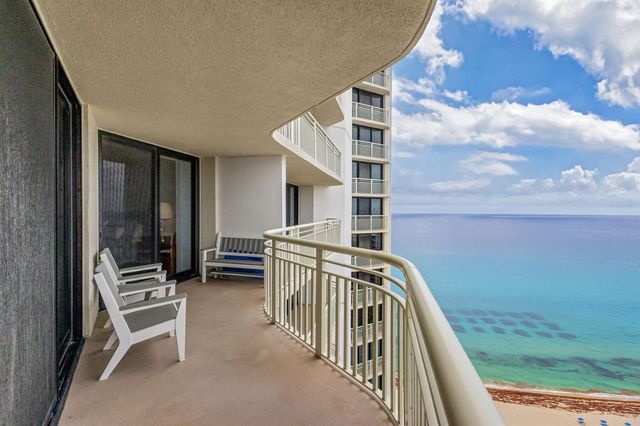 3000 N Ocean Avenue, Riviera Beach, FL 33404