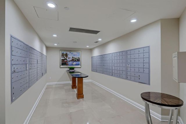 3000 N Ocean Avenue, Riviera Beach, FL 33404