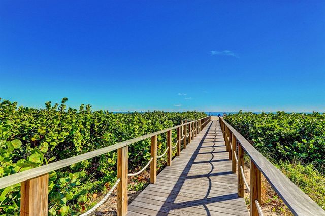 3000 N Ocean Avenue, Riviera Beach, FL 33404