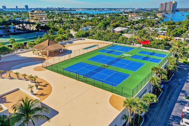 3000 N Ocean Avenue, Riviera Beach, FL 33404
