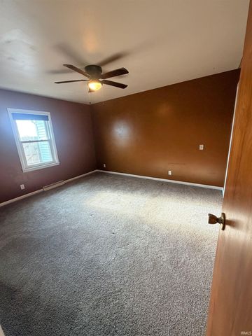 7725 Shireman Road, Poseyville, IN 47633