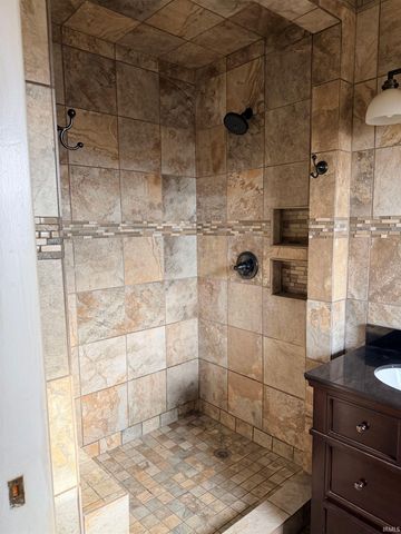 7725 Shireman Road, Poseyville, IN 47633