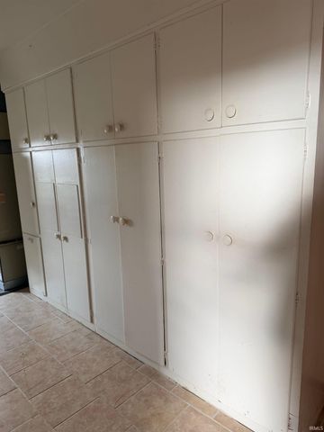 7725 Shireman Road, Poseyville, IN 47633