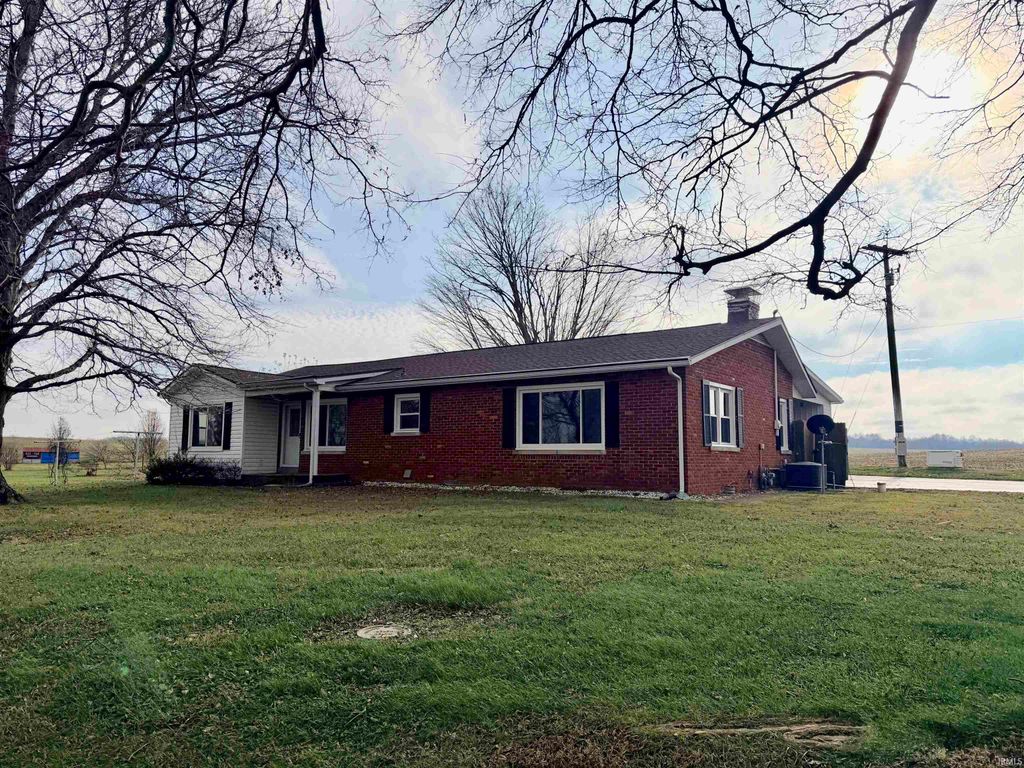 7725 Shireman Road, Poseyville, IN 47633